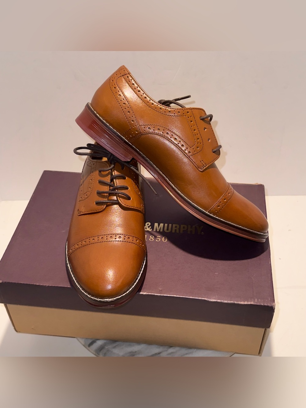 Johnston Murphy Boy's Conard Cap Toe Oxfords Youth Boys 5 M. Tan